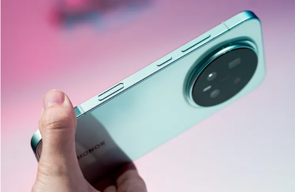 Honor’s Magic 8 Pro is getting a new AI button